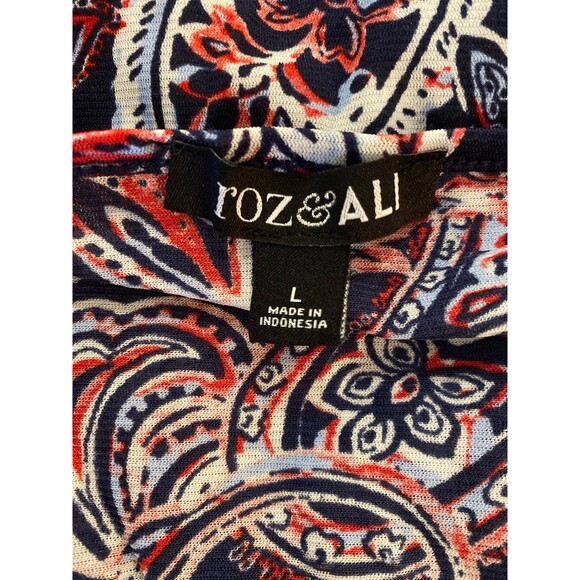 Roz & Ali Blouse Size Large Navy Red Paisley + Stretch Bell Sleeves Casual Top - Picture 7 of 11
